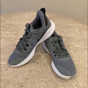 Nike women’s shoes.  They are gray, black and white. Excellent condition. Size 7